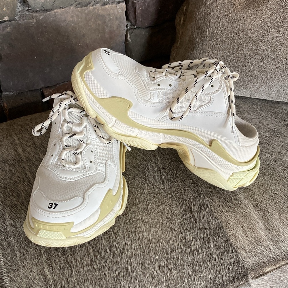 BALENCIAGA Triple S Mesh White Mule Sneakers - Picture 5 of 15